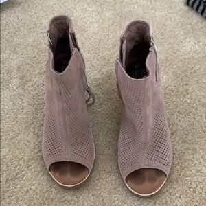 Toms Open Toe Heels